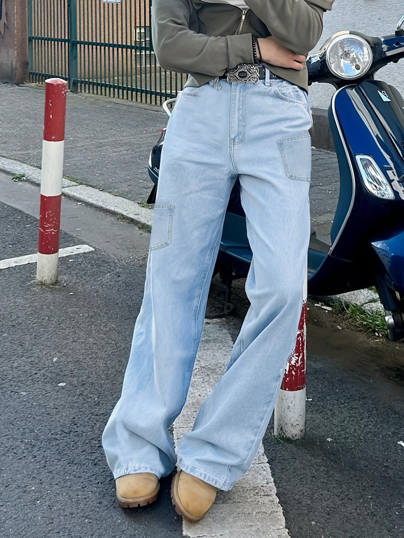 Light Blue Washed Wide-Leg Cargo Jeans